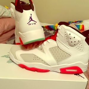 Air Jordan 6 “Hare”